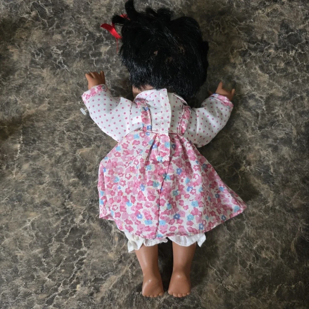 1990's Gi-Go My Pals Expressions Baby‎ Doll Sad Baby Dark Short Hair 11